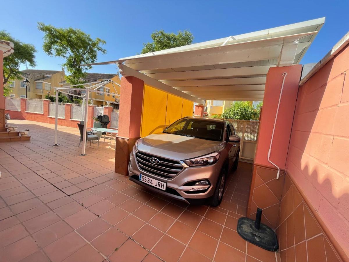 Villa Triana Seville Exterior photo